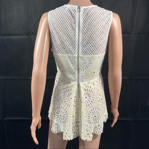 Veronica Beard Sunrise Beaded Crochet Top Size 4 - Picture 5 of 16